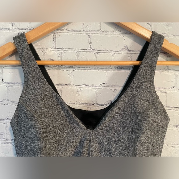 Lululemon Contour Tank - Picture 7 of 14